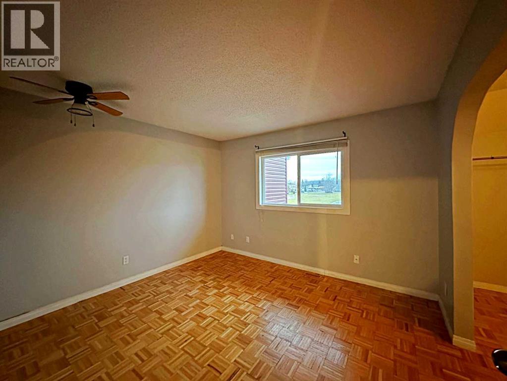 400 Silin Forest Road, Fort McMurray