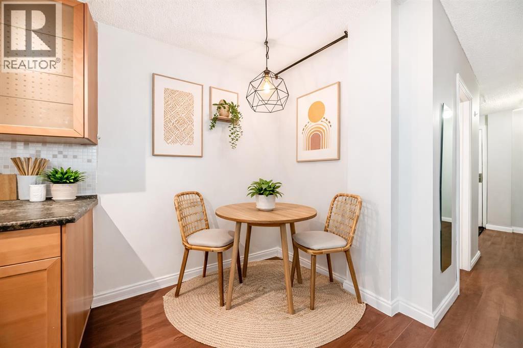 Single Family House for Sale in    Avenue SW Beltline Calgary 