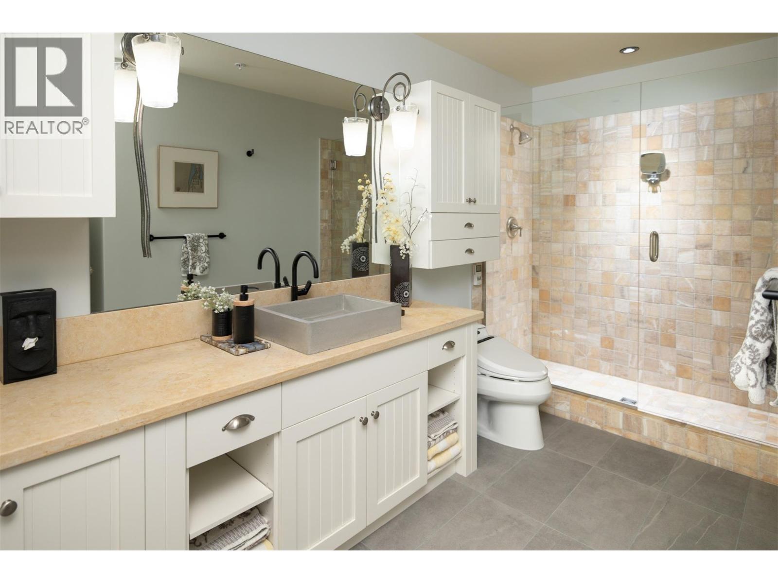 9845 Eastside Road Unit# 125 & 126, Vernon