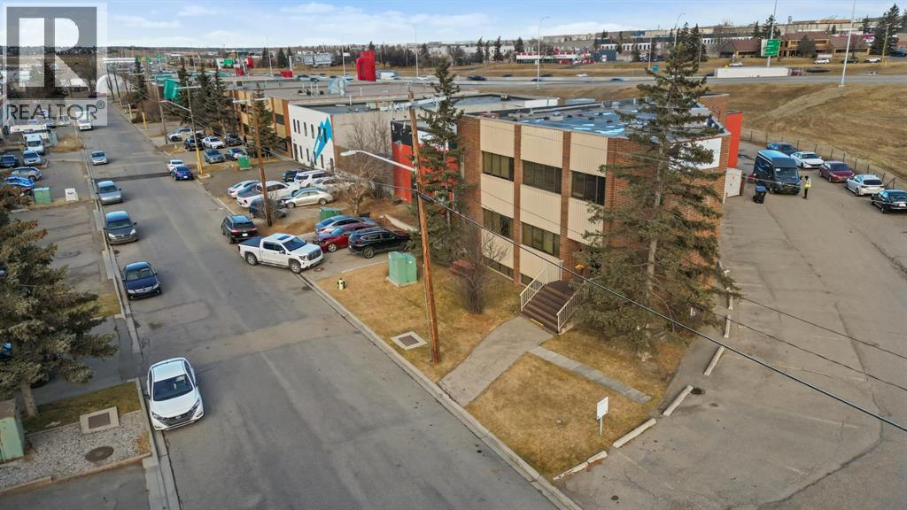 Office for Sale in  Skyline Crescent NE Skyline West Calgary 