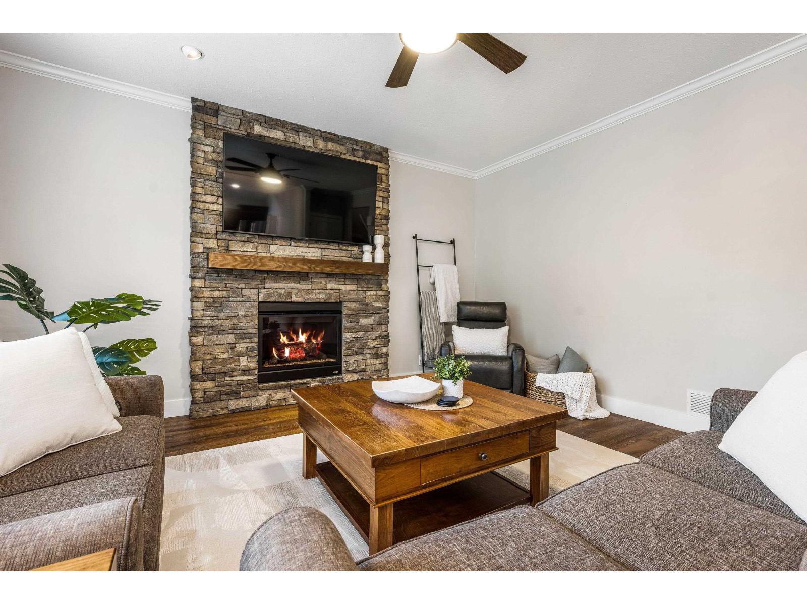 9 45957 SHERWOOD DRIVE, Promontory, Chilliwack