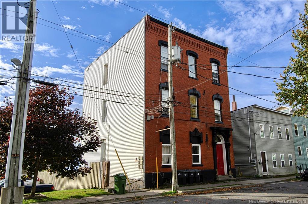 112 QUEEN STREET - 1