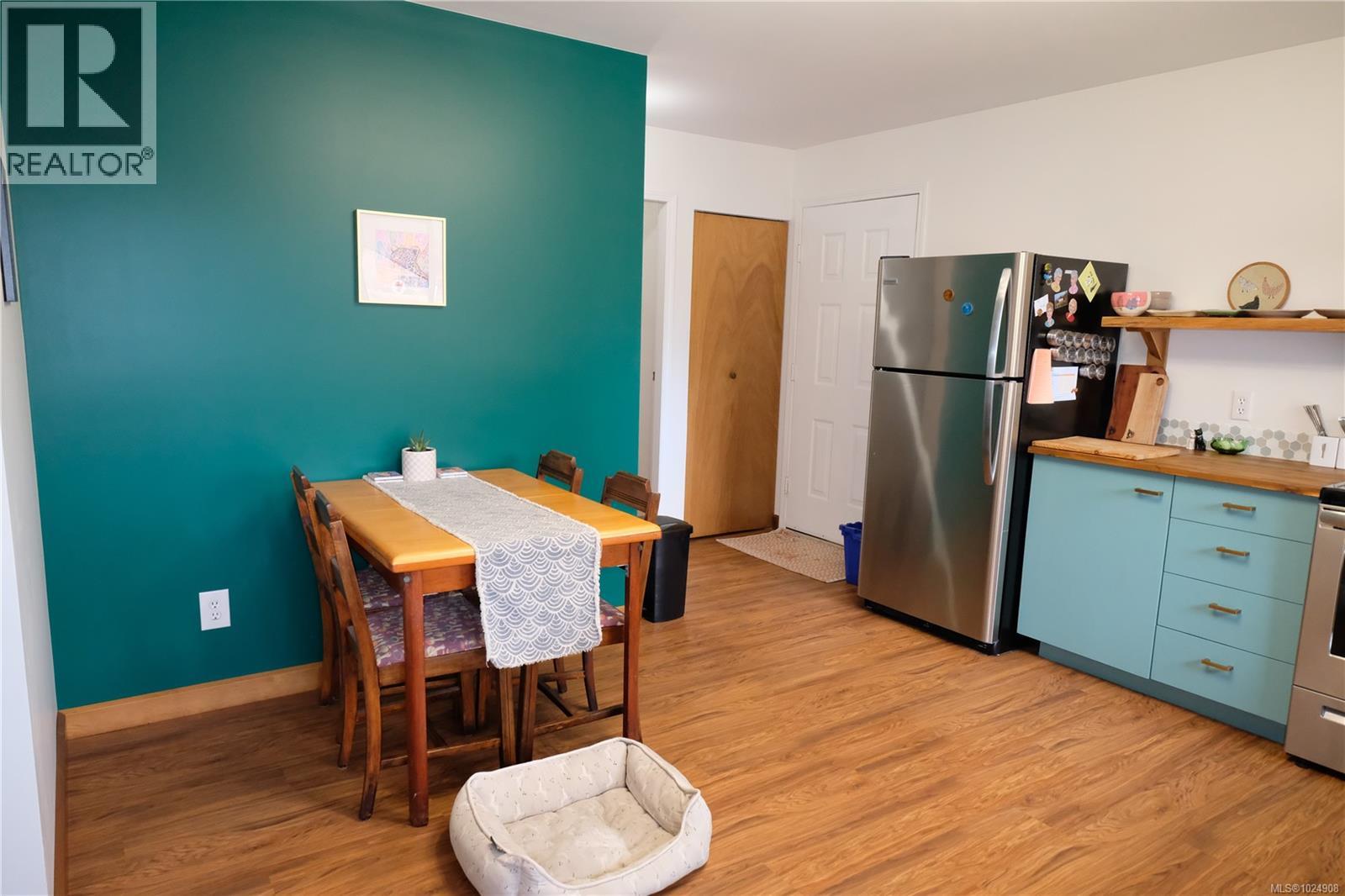 520 Malon Lane, Tofino