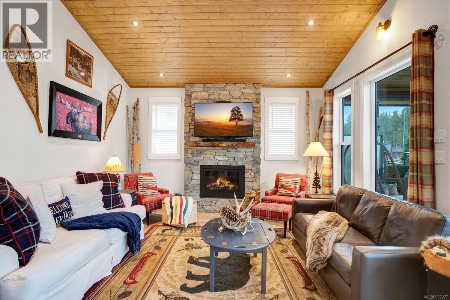 9388 Lakefront Rise, Lake Cowichan