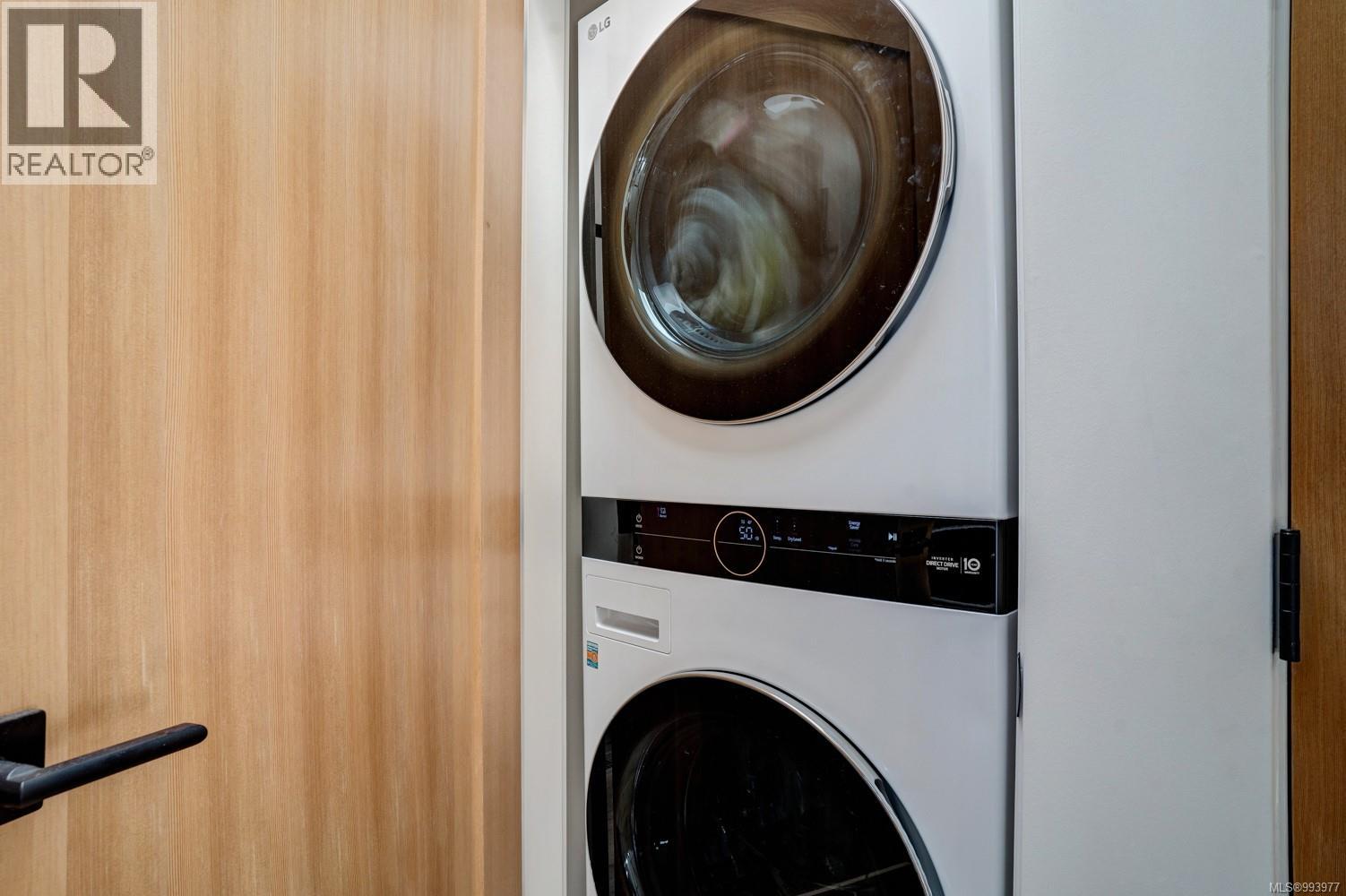 9388 Lakefront Rise, Lake Cowichan