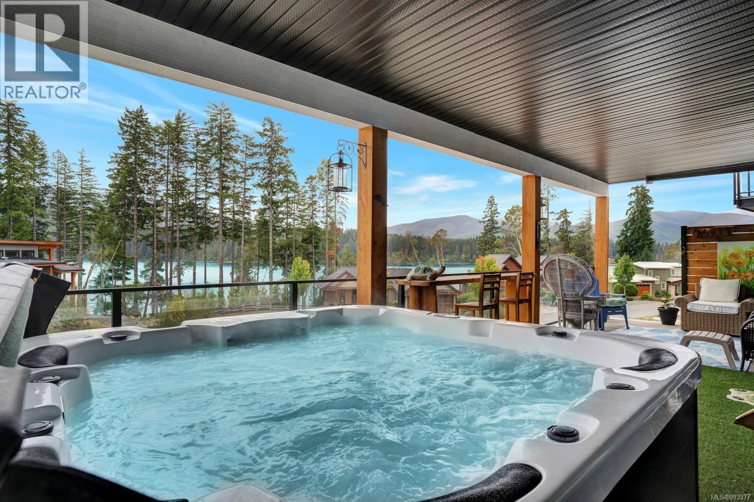 9388 Lakefront Rise, Lake Cowichan