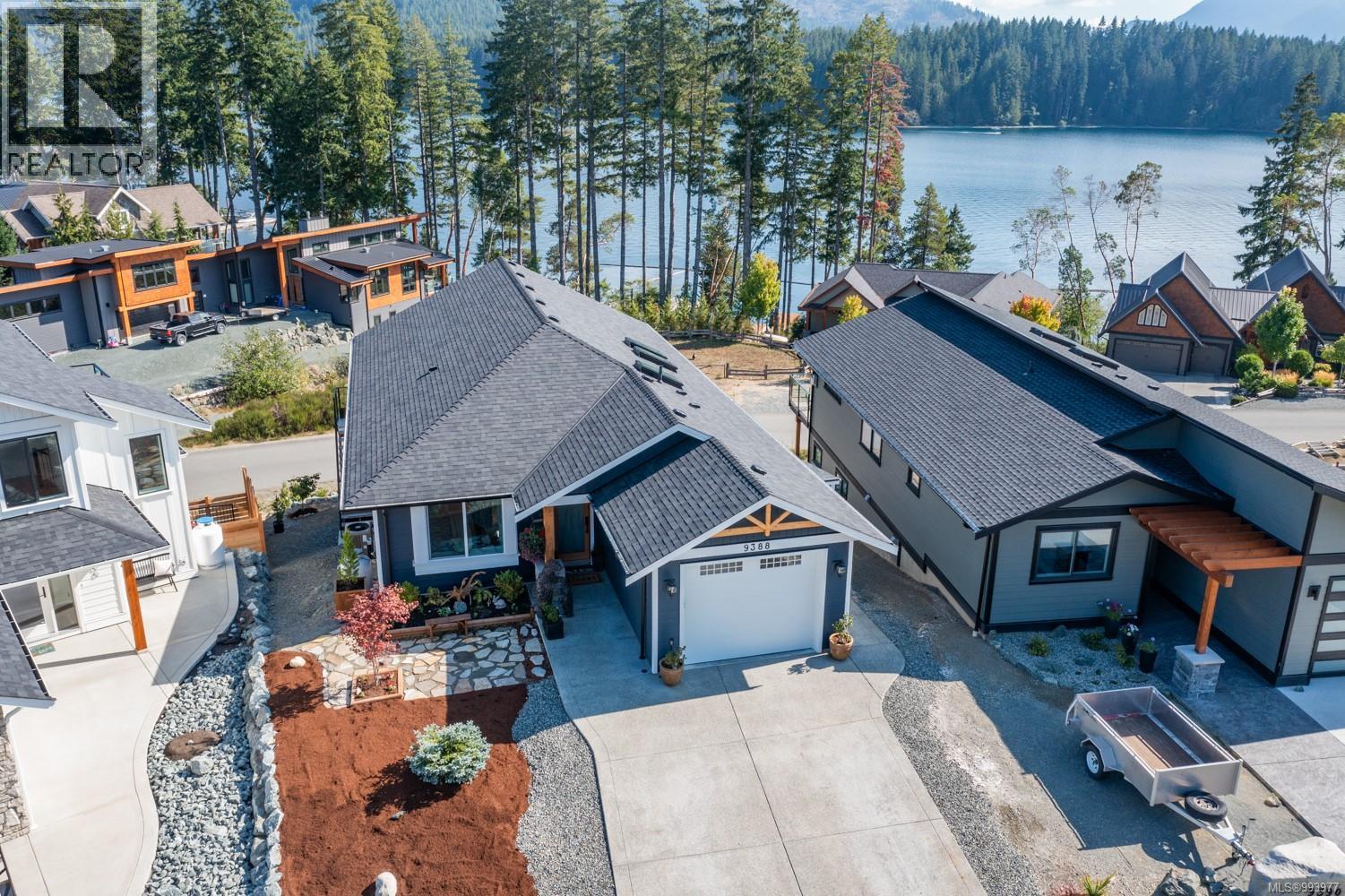 9388 Lakefront Rise, Lake Cowichan