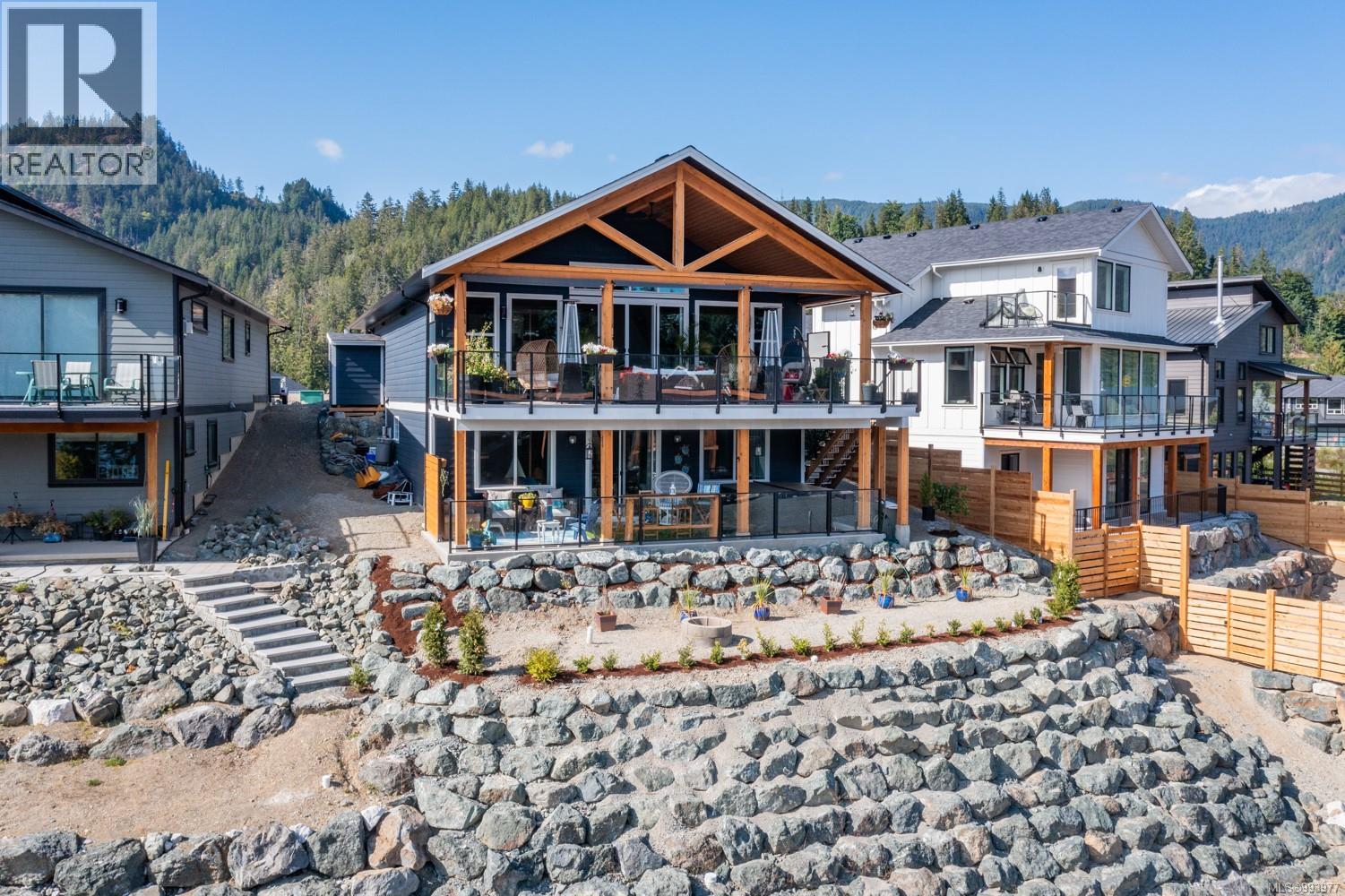 9388 Lakefront Rise, Lake Cowichan