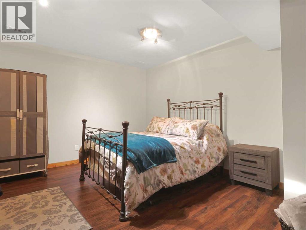 
          256 CottageClub Crescent
            <br/>
            <span>Rural Rocky View County</span>
            , 
            <span>AB</span>
             <span>T4C1B1</span>
         - Photo 23