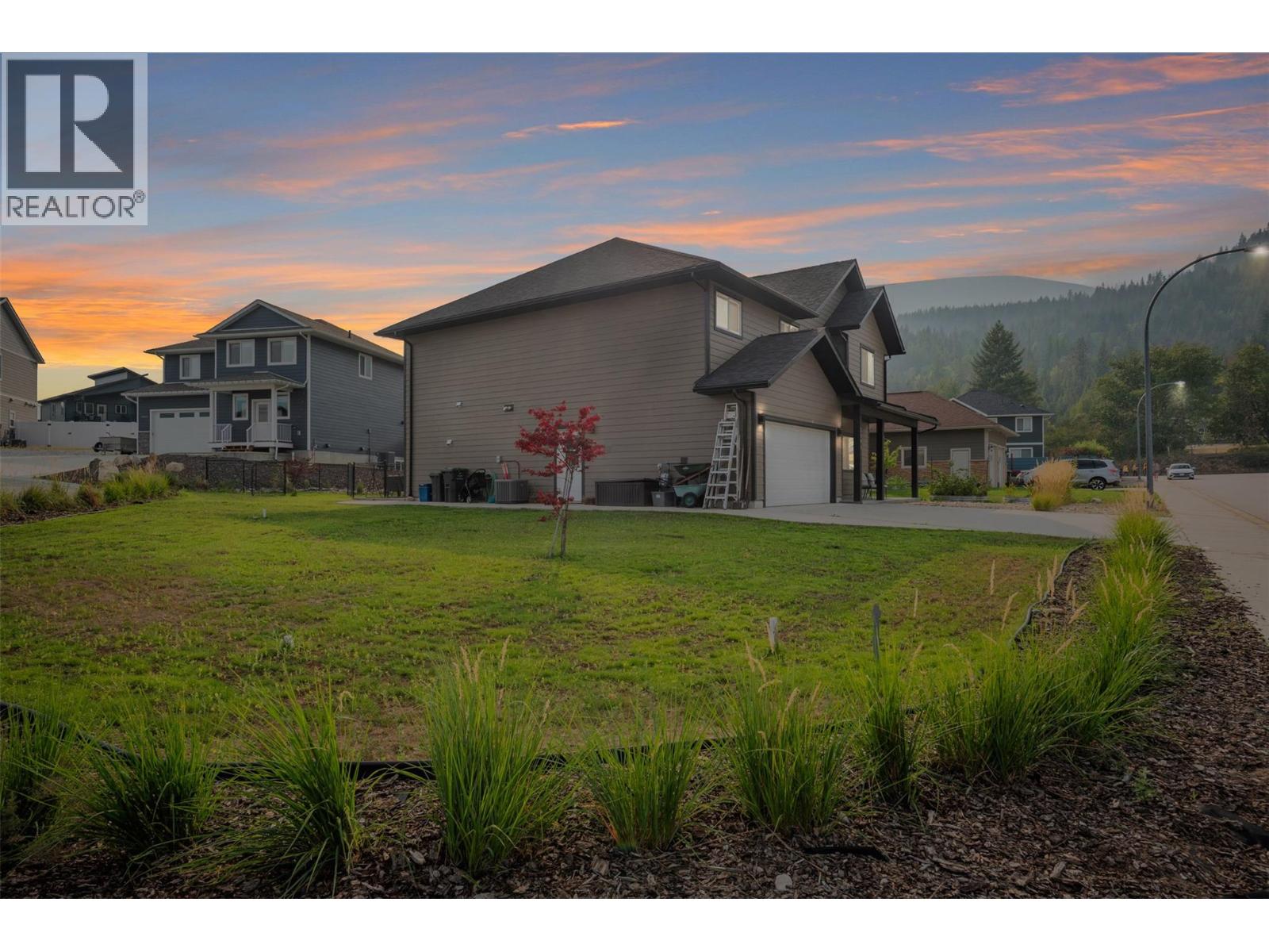 3904 Grandview Drive, Castlegar