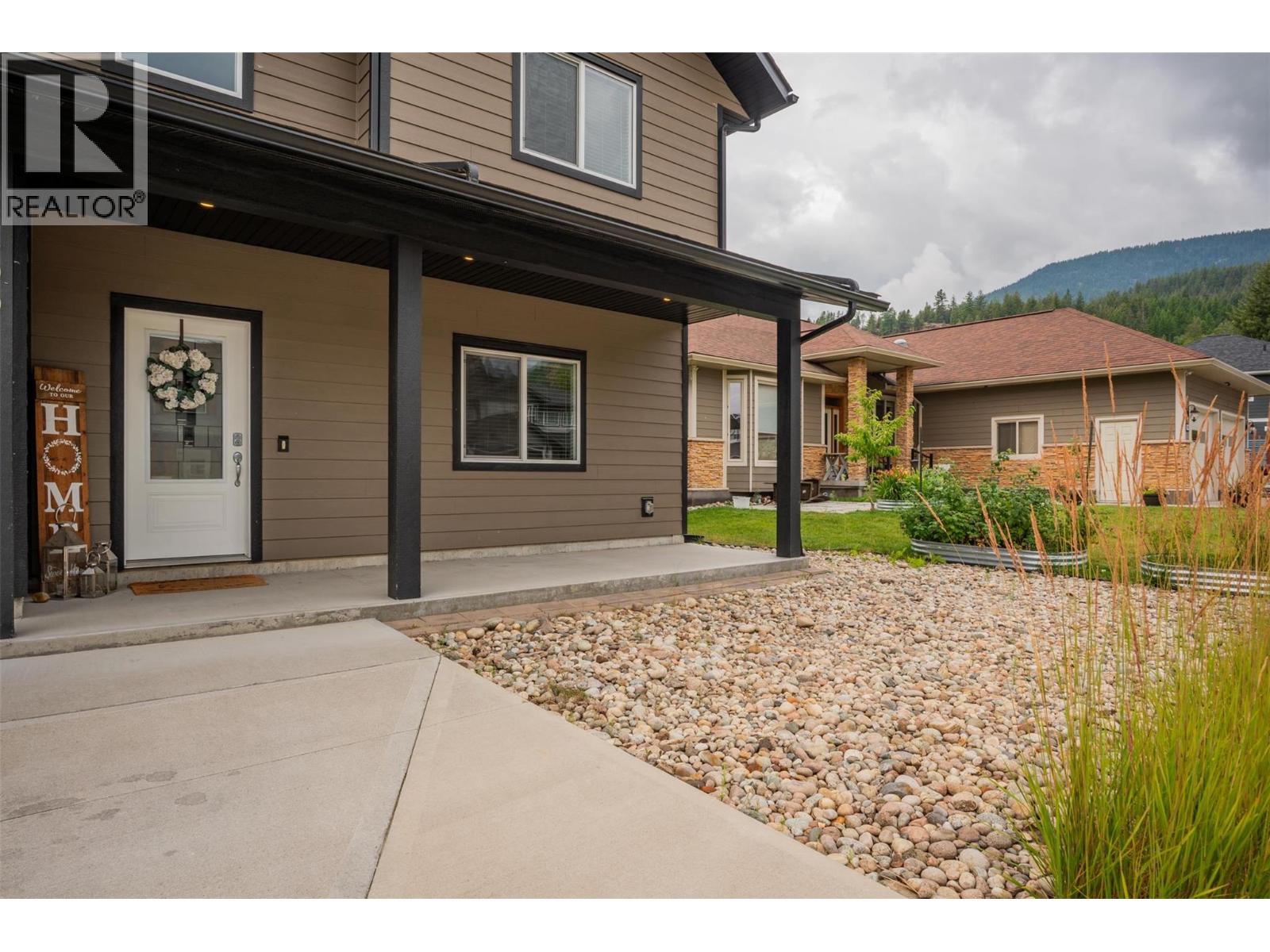 3904 Grandview Drive, Castlegar