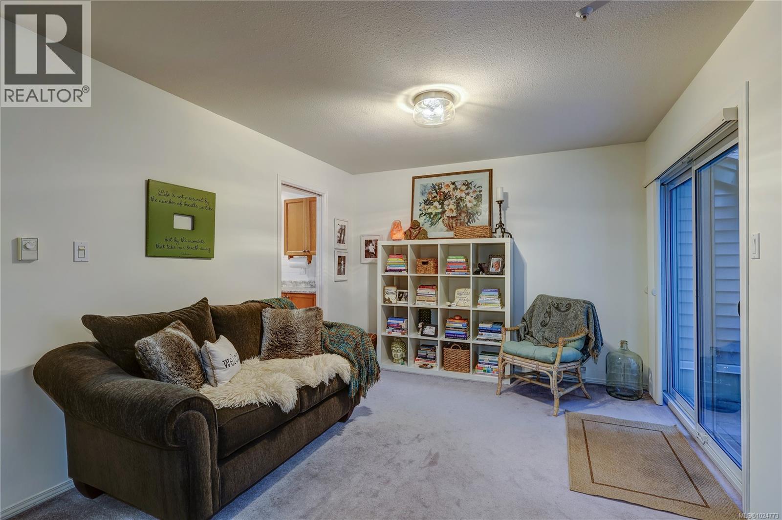 5959 Waterton Dr, Nanaimo