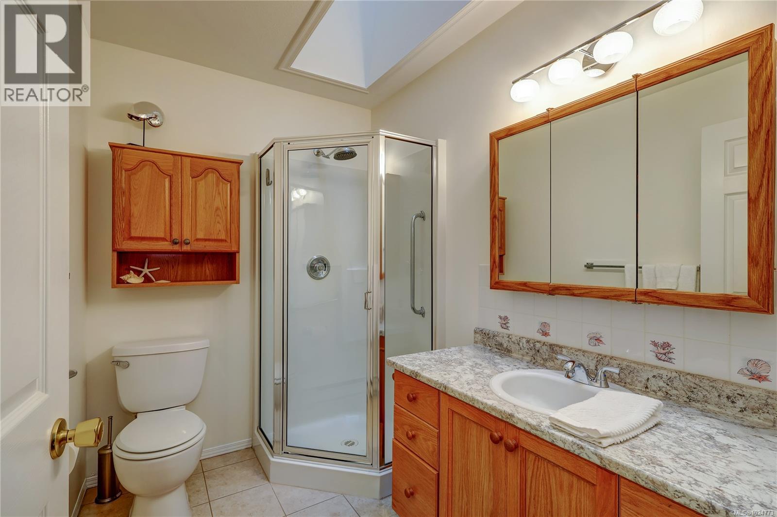 5959 Waterton Dr, Nanaimo