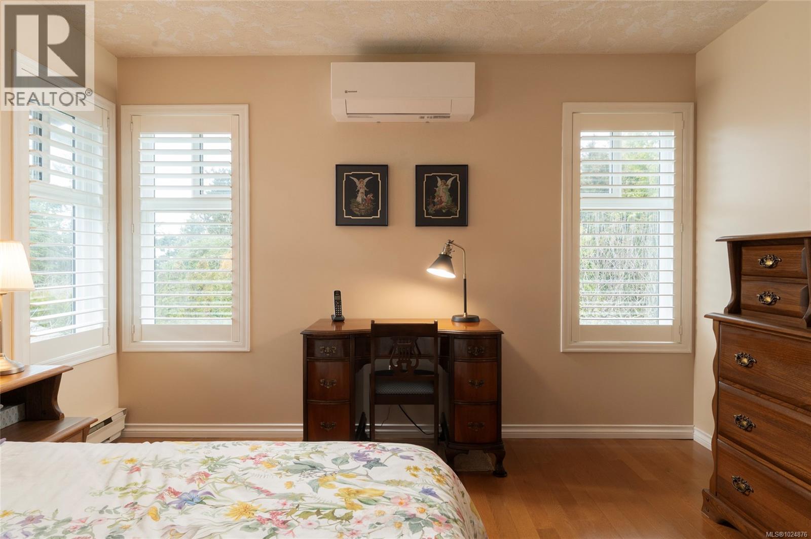  4209 Wakefield Place, Saanich