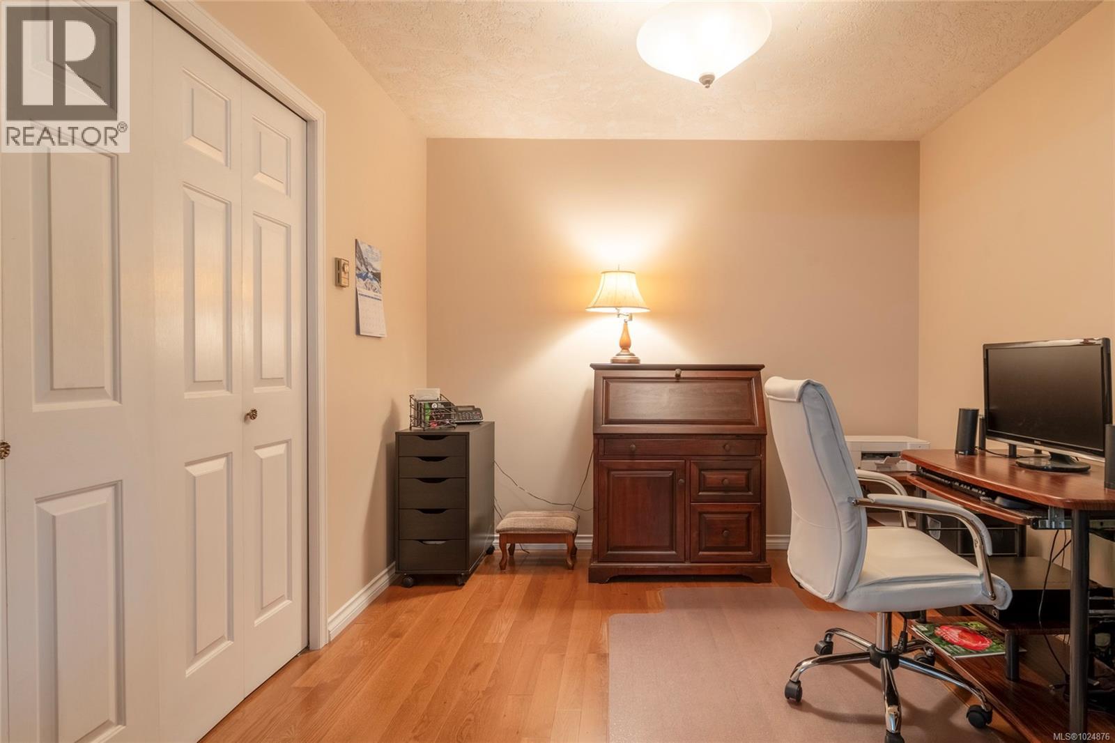  4209 Wakefield Place, Saanich