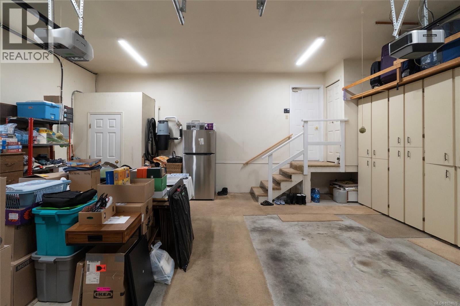  4209 Wakefield Place, Saanich