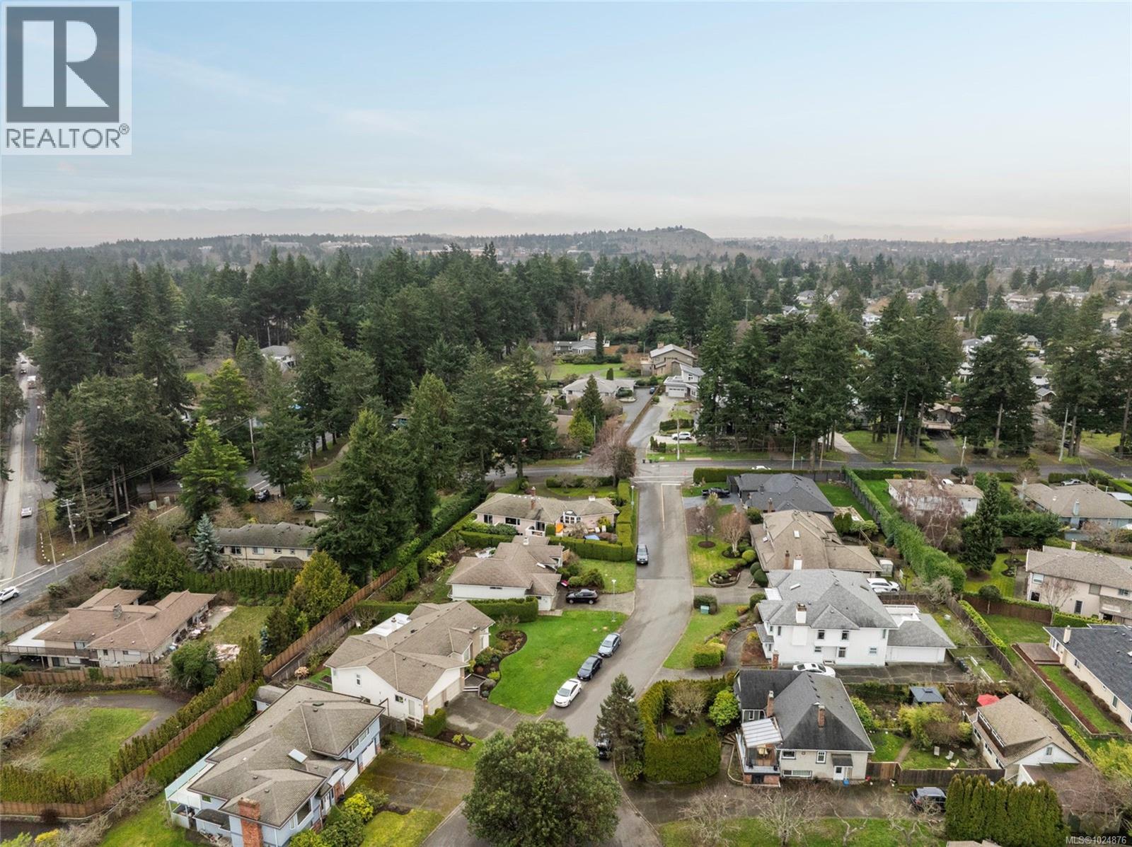  4209 Wakefield Place, Saanich