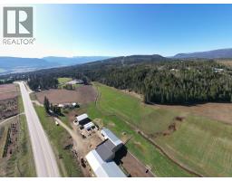28 Gardom Lake Road, Enderby, BC V0E1V3 Photo 13