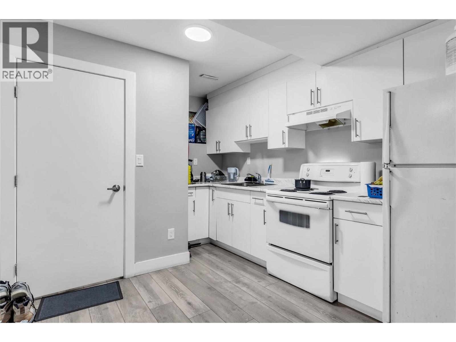  4210 17 Avenue, Vernon