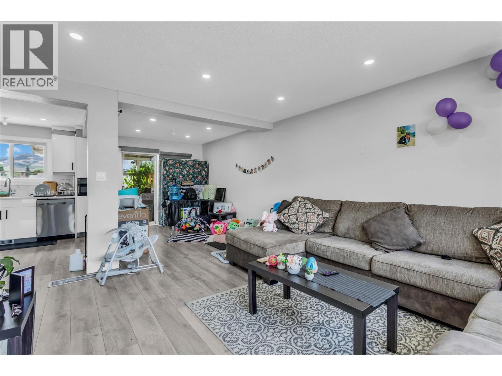  4210 17 Avenue, Vernon