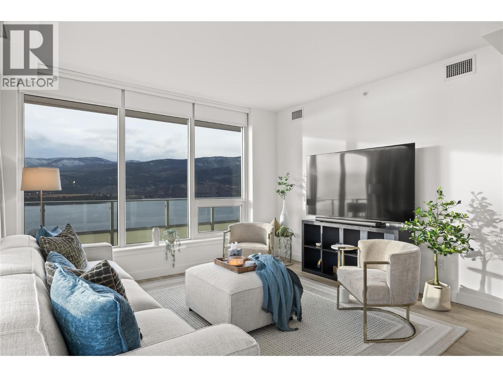 2007 238 Leon Avenue, Kelowna