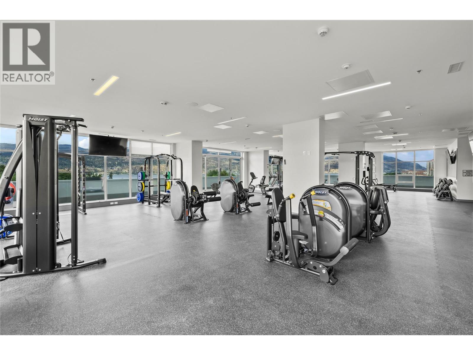 2007 238 Leon Avenue, Kelowna