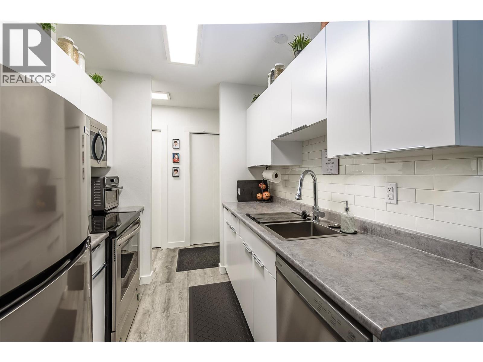 212 3800 24 Avenue, Vernon