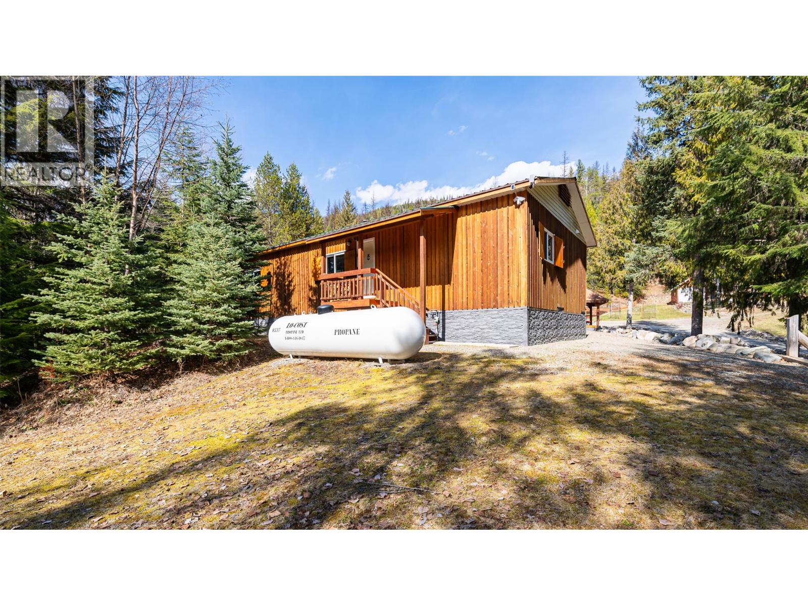 7470 3 Highway - 29