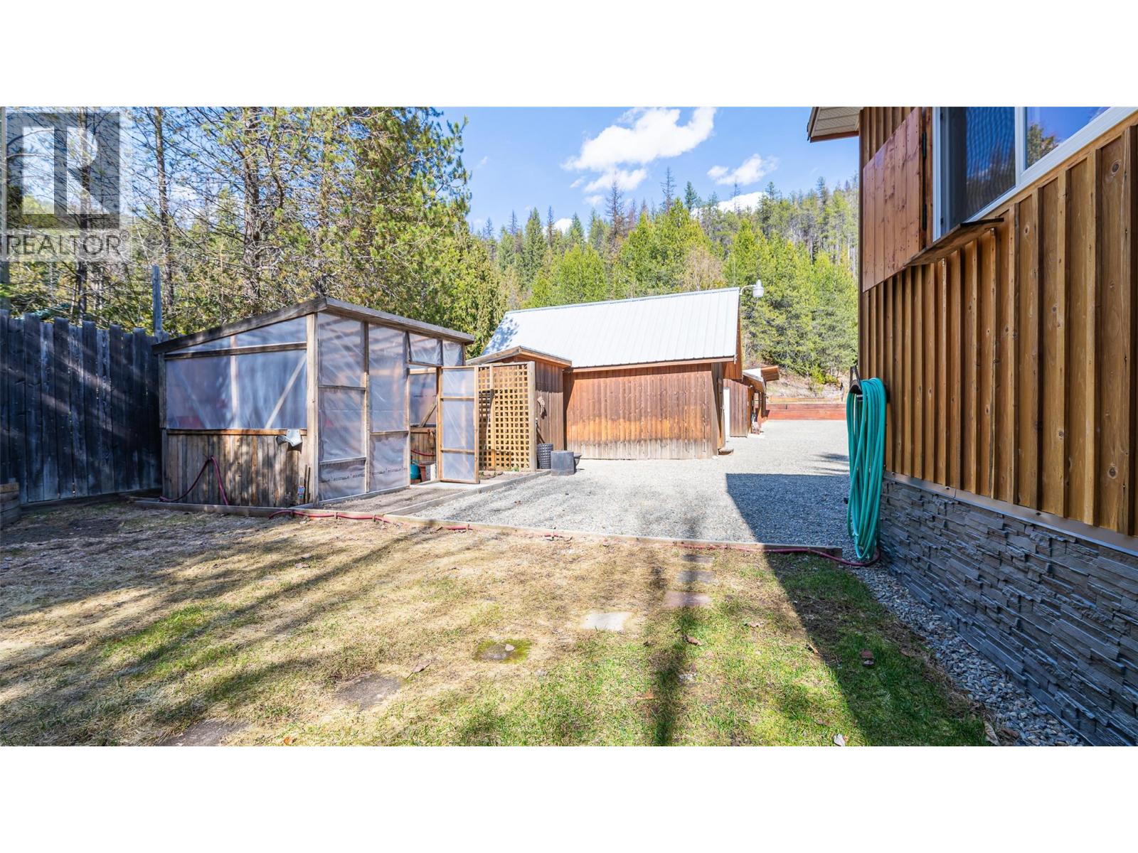 7470 3 Highway - 31