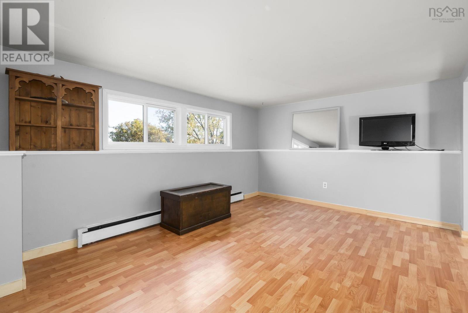 Property 21 of 38 of 25 Maple Avenue