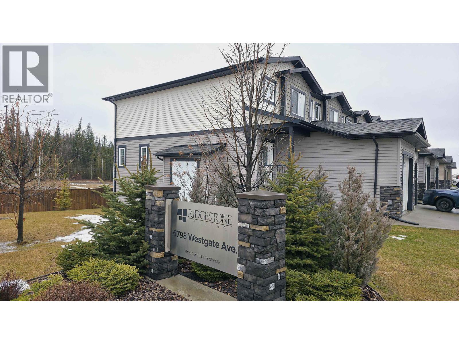 #101 6798 WESTGATE AVENUE - 1