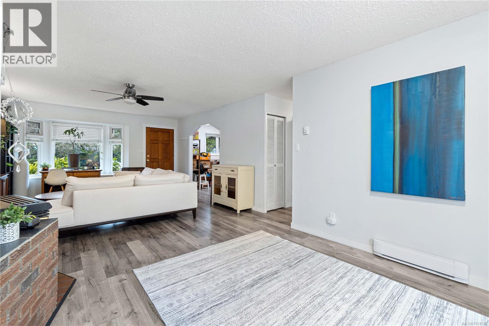 260 Pym St S, Parksville