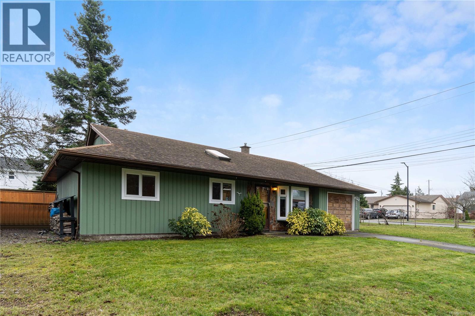 260 Pym St S, Parksville