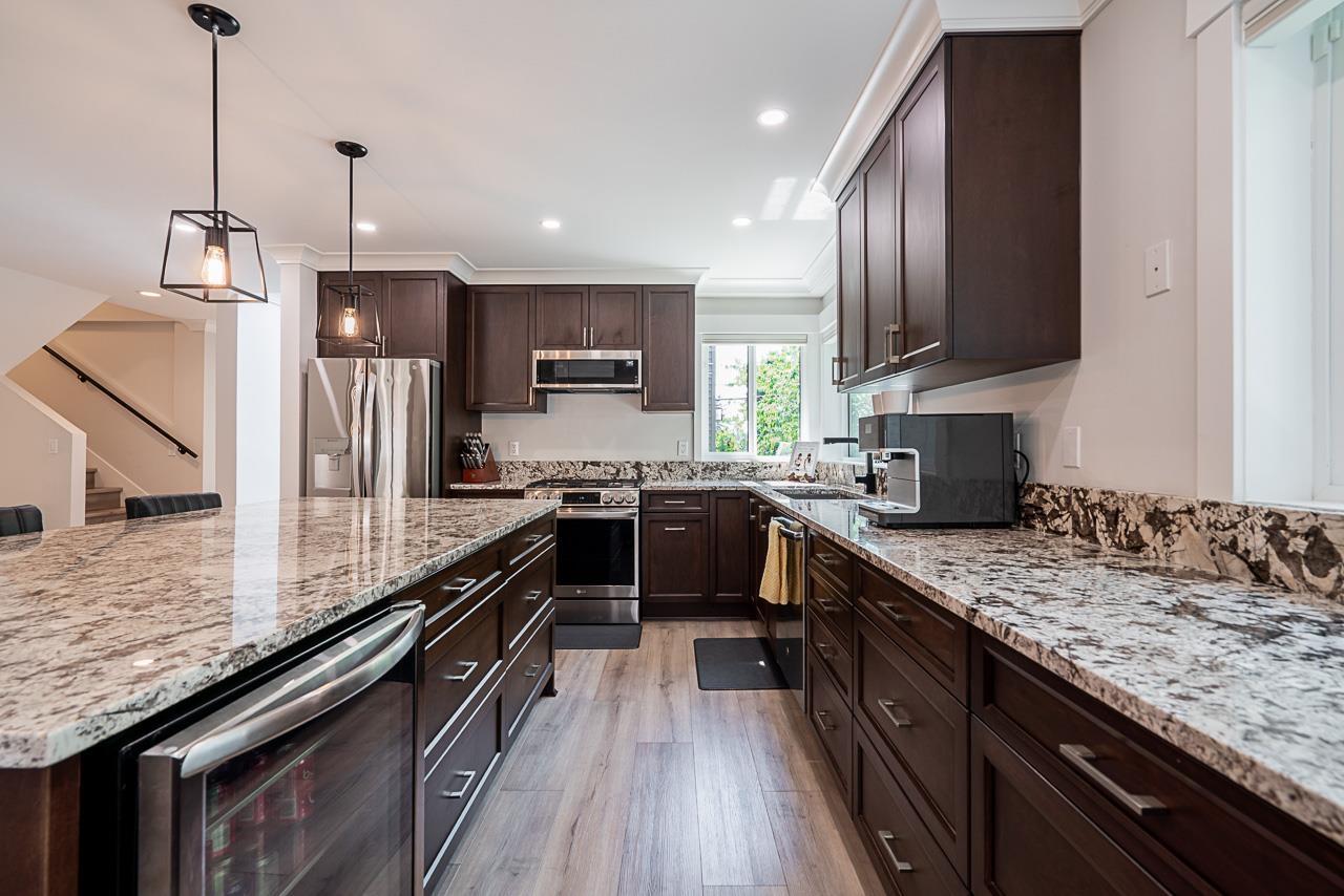 15807 COLUMBIA AVENUE, White Rock