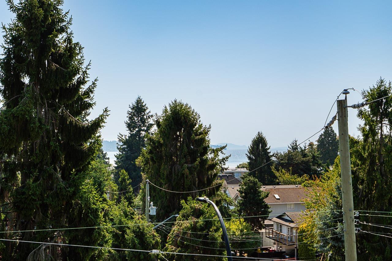 15807 COLUMBIA AVENUE, White Rock