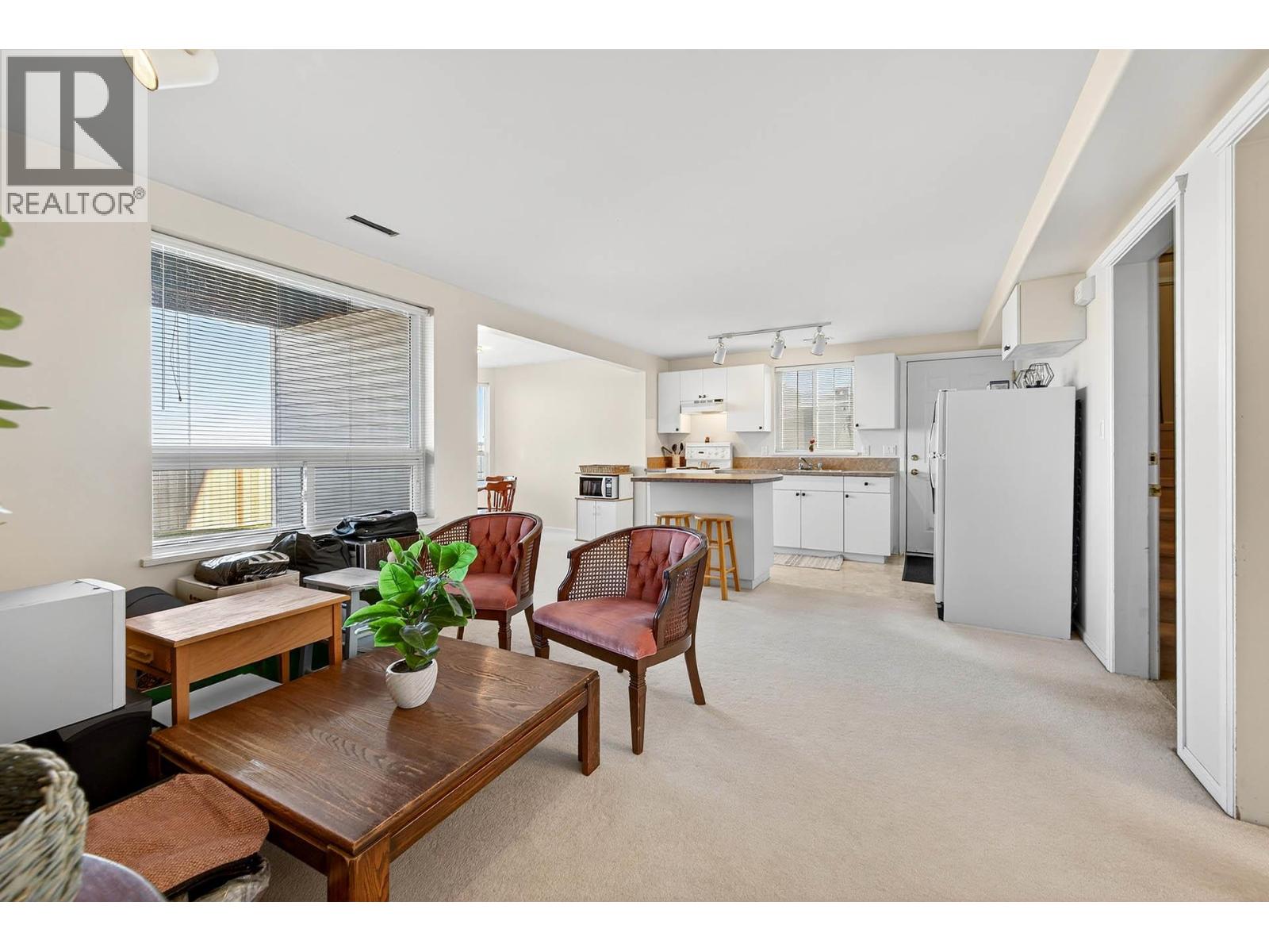 992 Canongate Crescent - 40