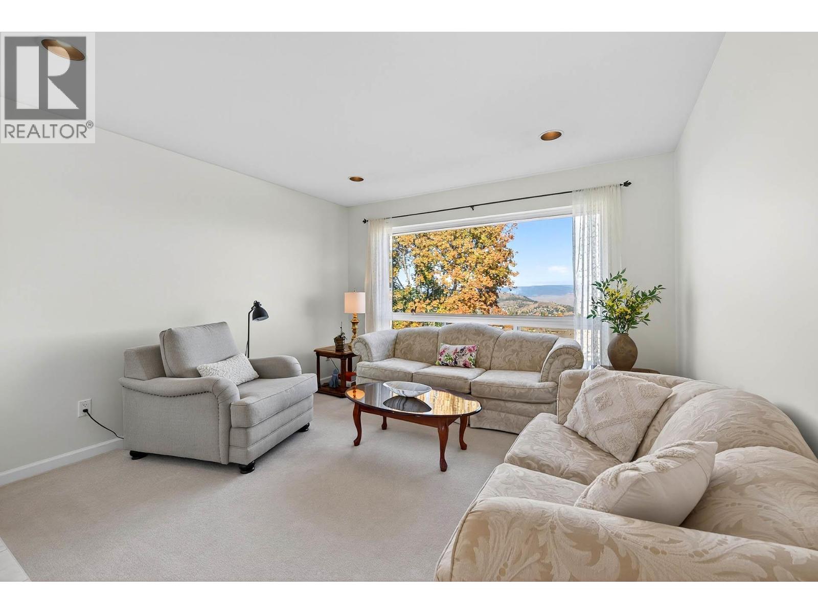 992 Canongate Crescent, Kamloops