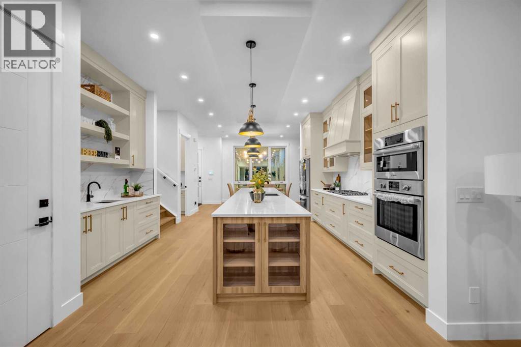 Single Family House for Sale in   Avenue SW North Glenmore Park Calgary 