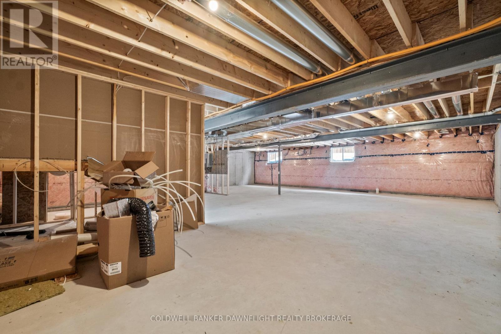 54 MOONLIGHT COURT Property Photo