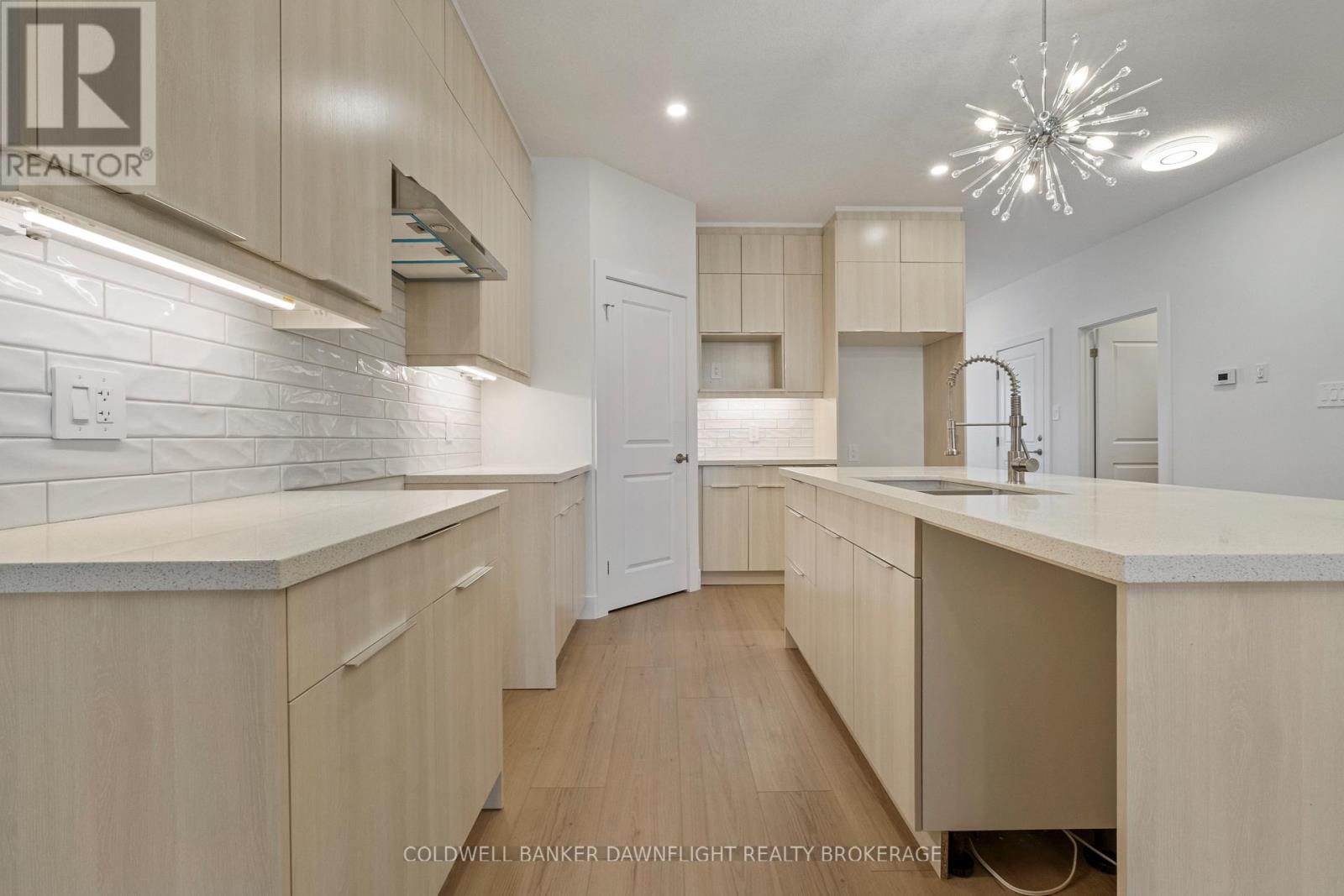 58 MOONLIGHT COURT - Photo 5 of 23, Central Huron (Clinton), Ontario