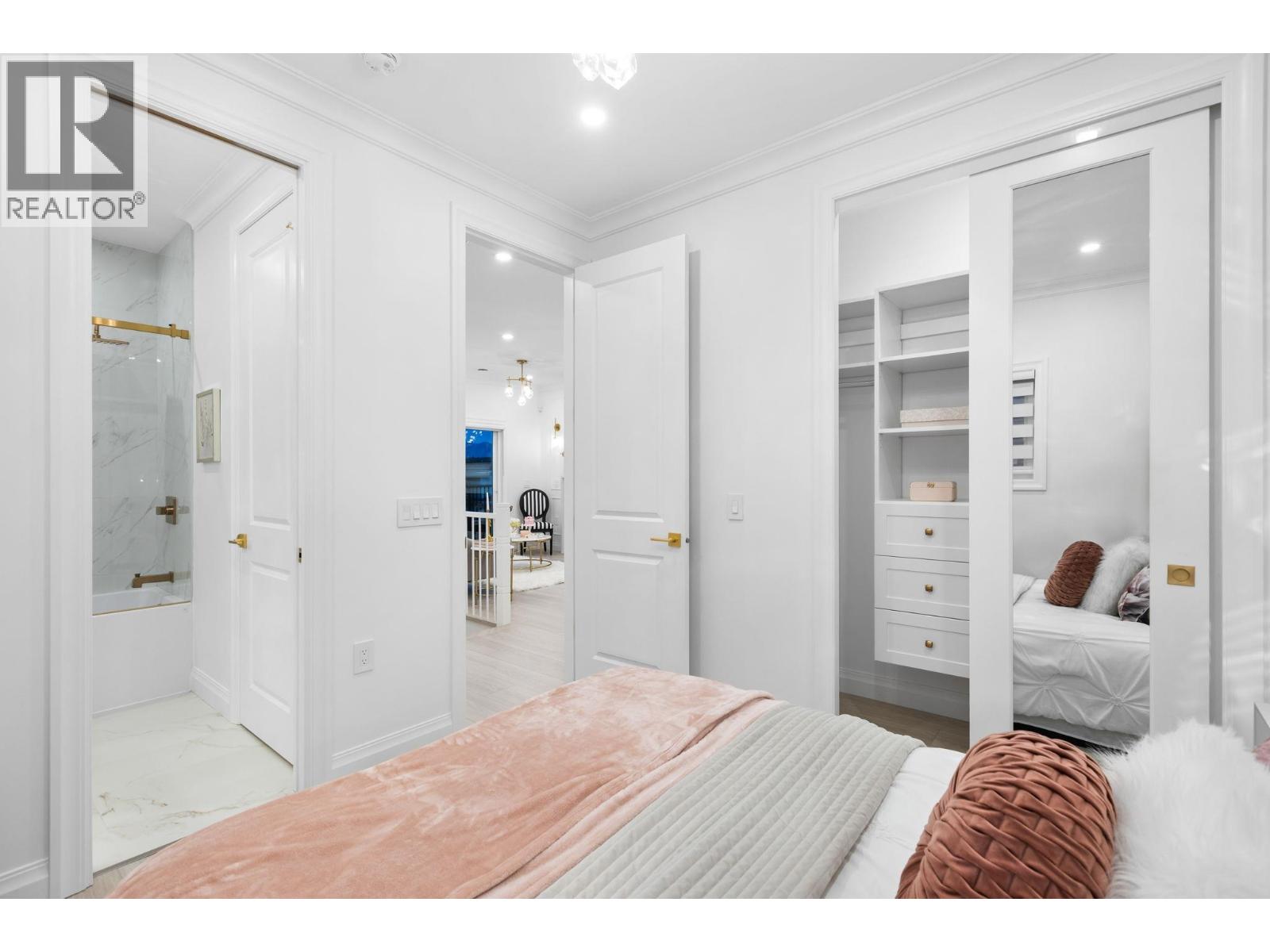 5138 DOMINION STREET, Burnaby