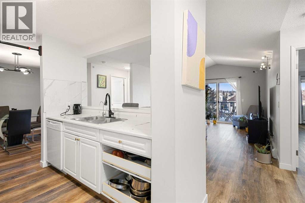 Single Family House Multi-level for Sale in   arbour grove Close NW Arbour Lake Calgary 