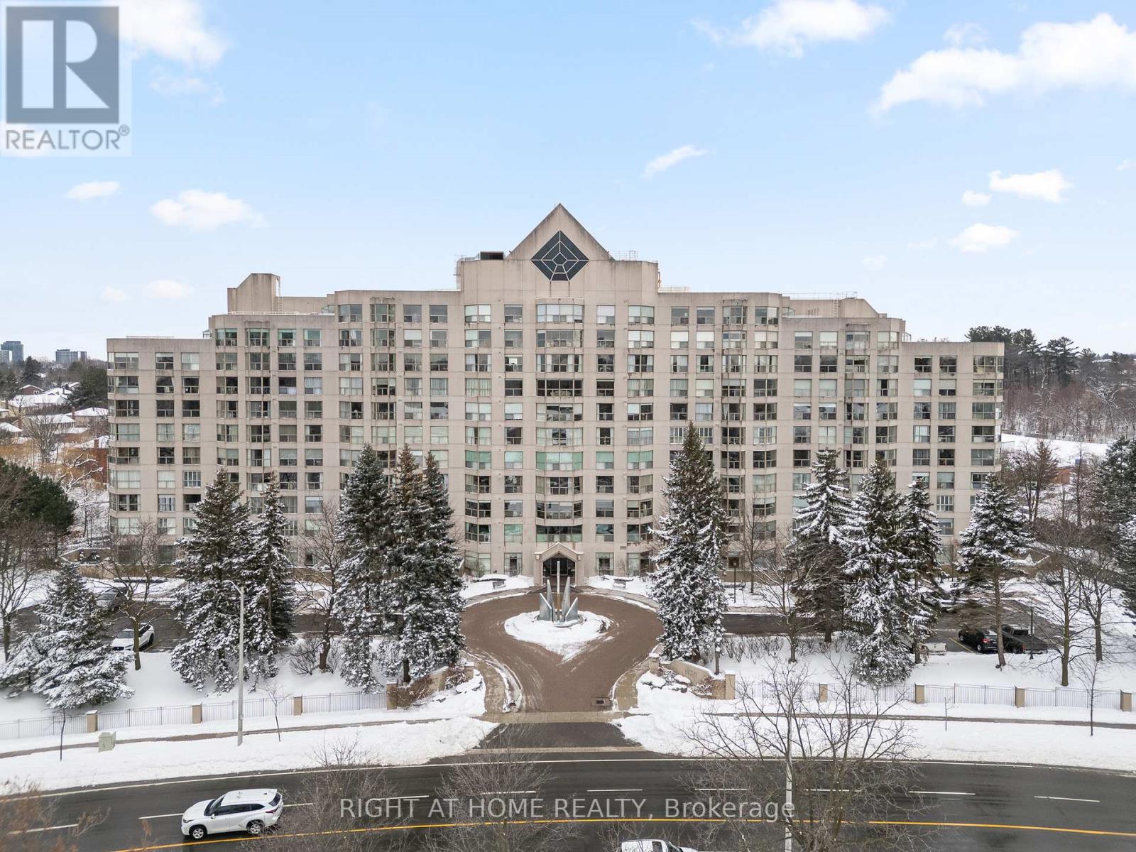 1700 The Collegeway Unit 312 photo 4