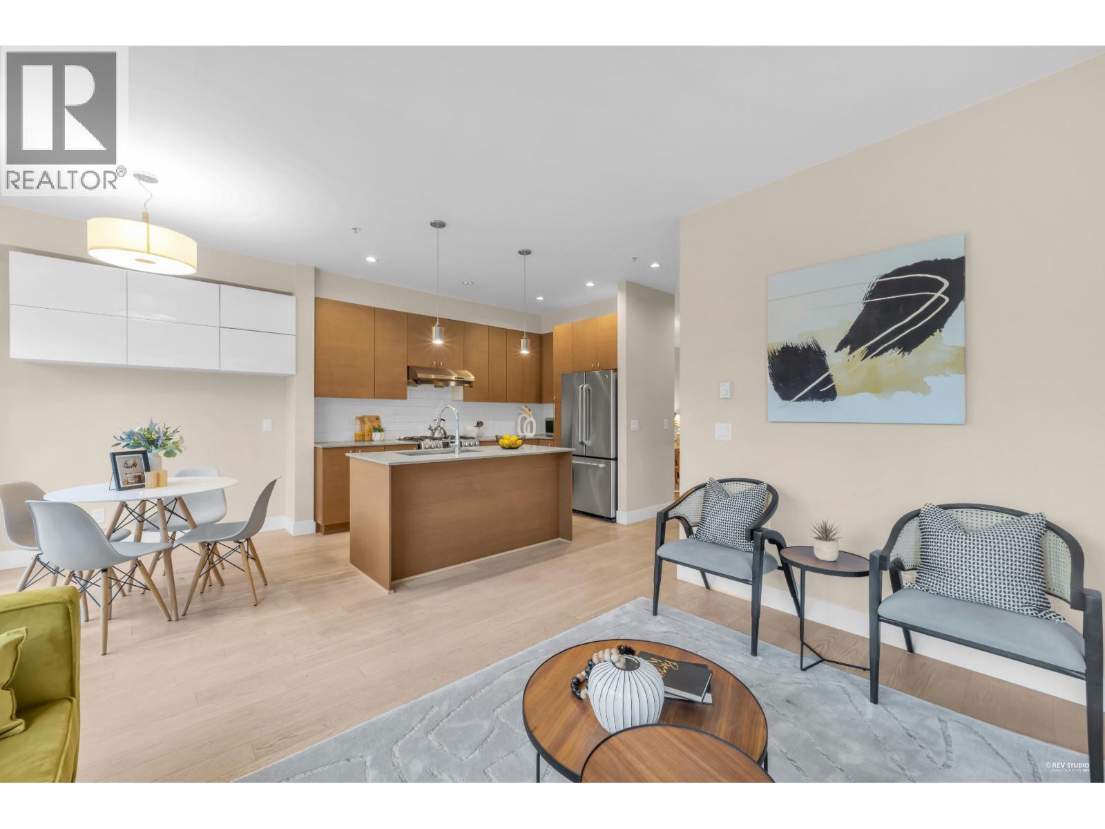 1 258 CAMATA STREET, New Westminster