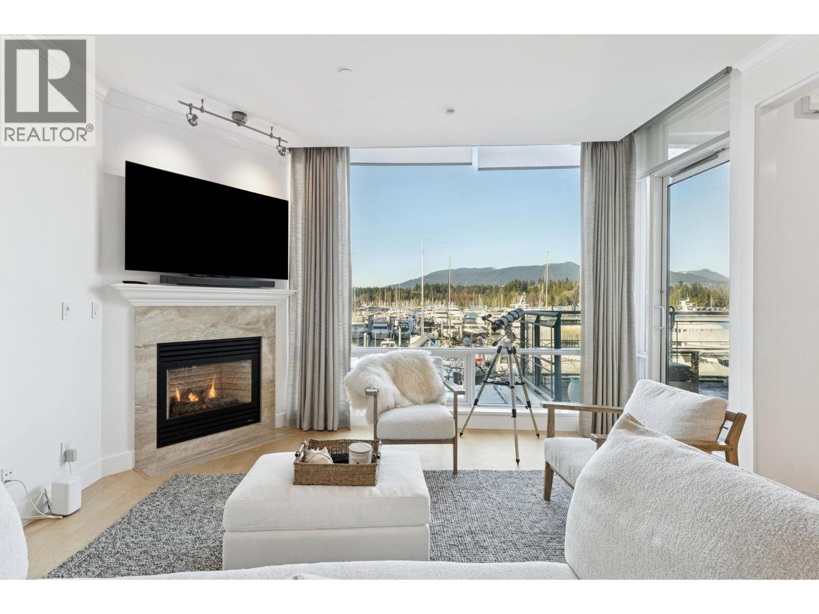 103 323 JERVIS STREET, Vancouver