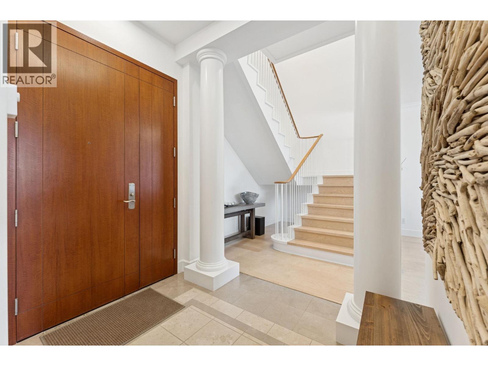 103 323 JERVIS STREET, Vancouver