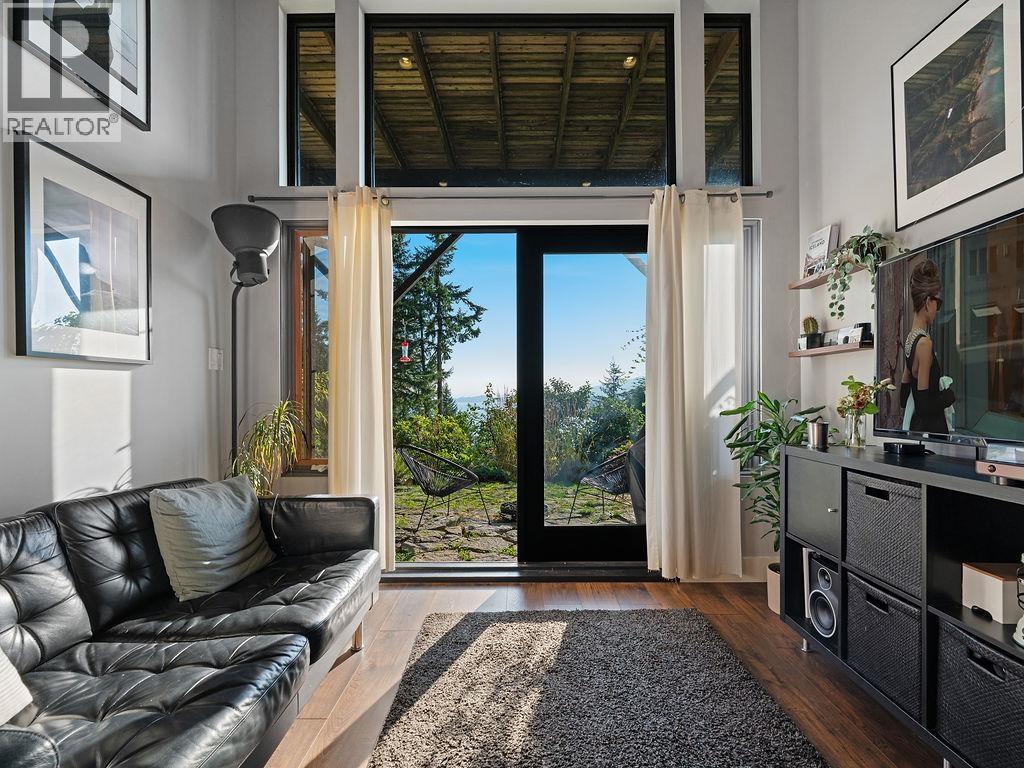 485 TIMBERTOP DRIVE, Lions Bay