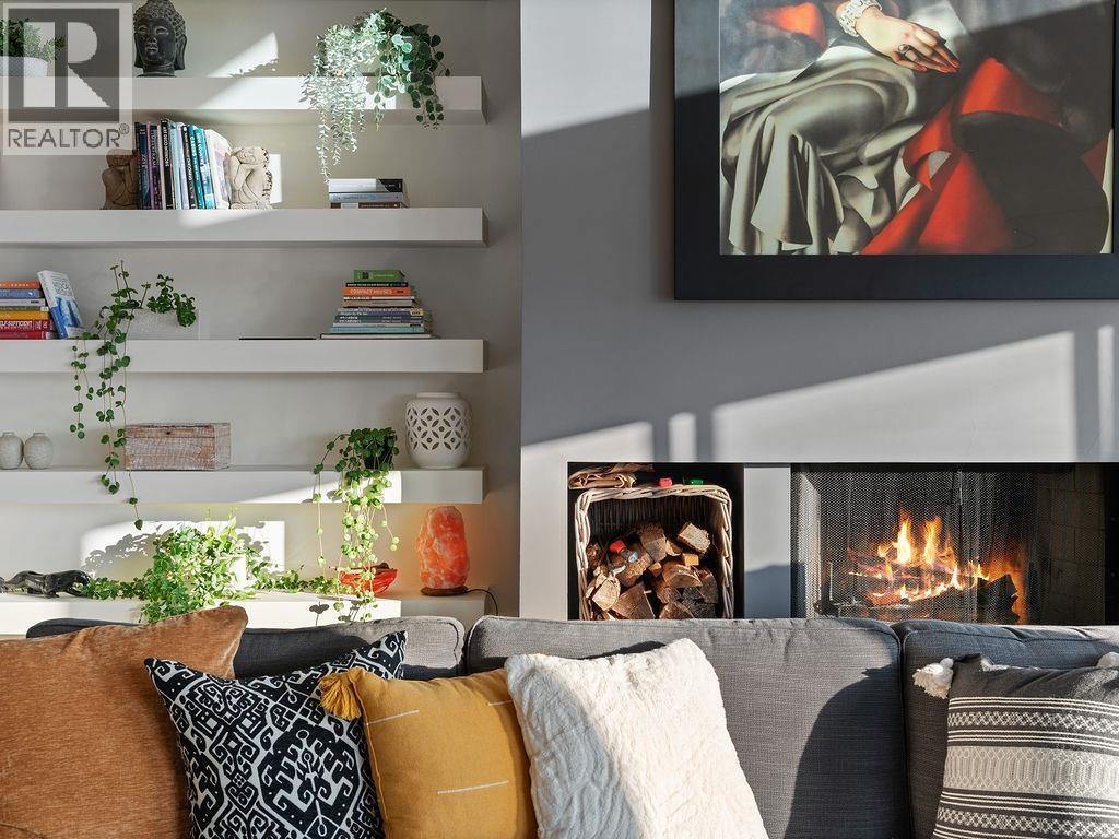 485 TIMBERTOP DRIVE, Lions Bay