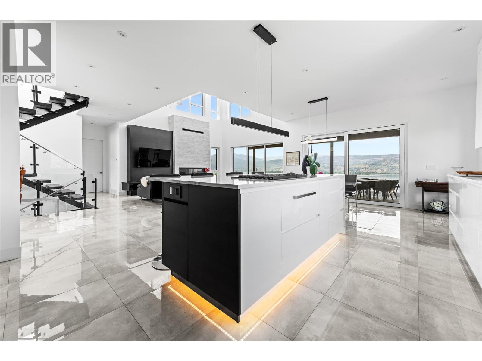 2805 Aikins Loop, Naramata