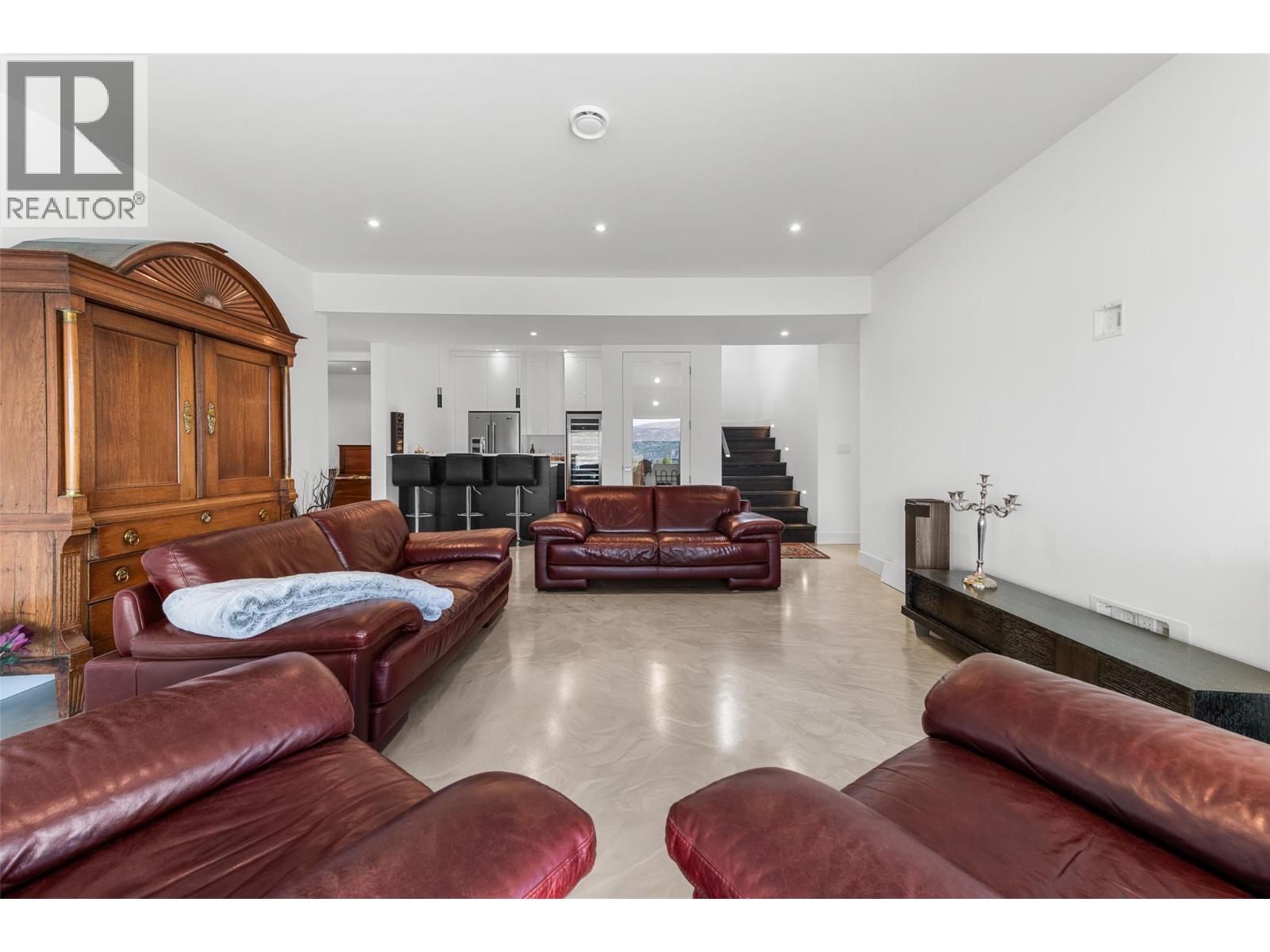 2805 Aikins Loop, Naramata